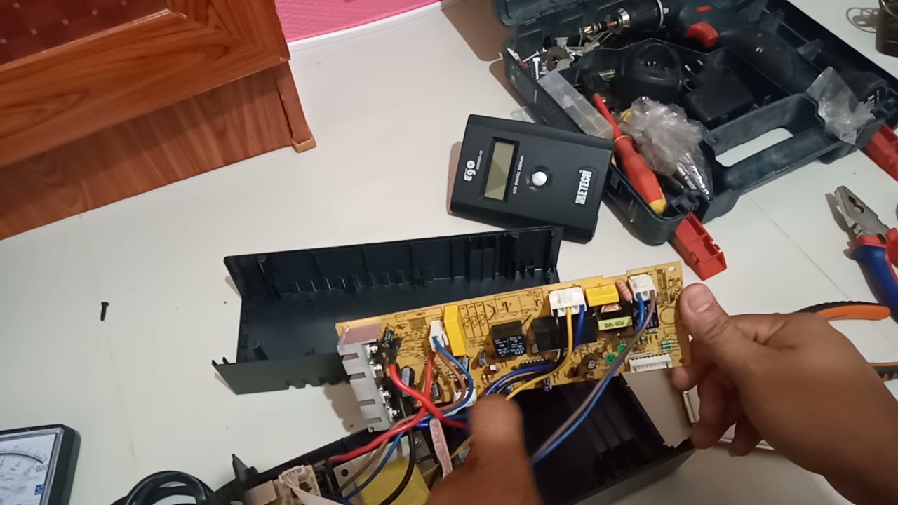 UPS Inverter แก้อาการ แปลงไฟ12VDCเป็น220 VACตัดเมื่อกินกระแสเกิน  เมื่อนำมาทำอินเวอร์เตอร์