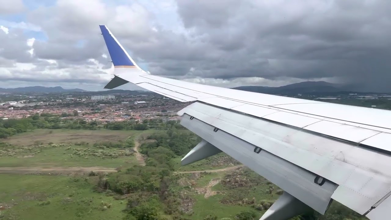 Aterrizaje en Ciudad de Panamá. Copa airlines.