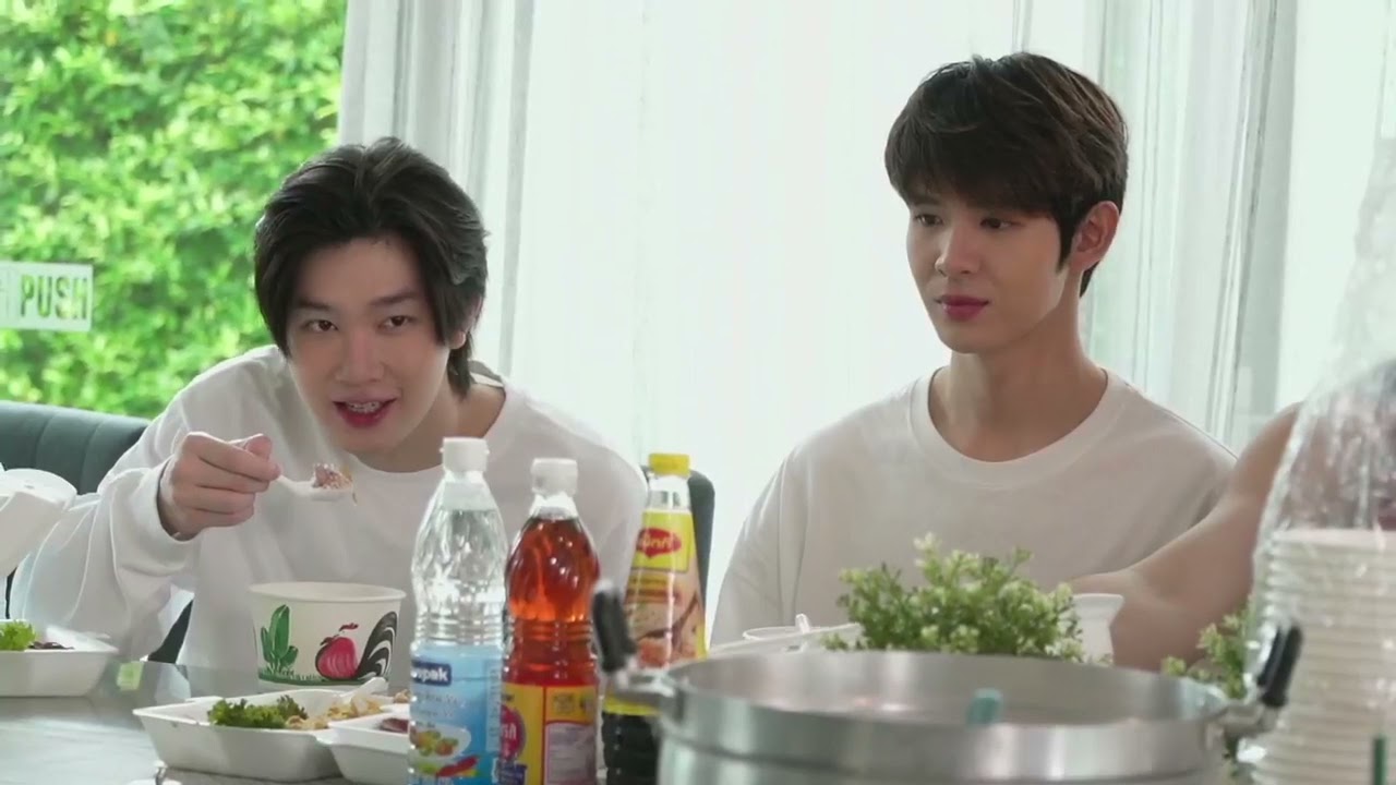 210912 DoMunDi TV FB LIVE (อรุณเบิกฟ้า DMD reality Day 2)