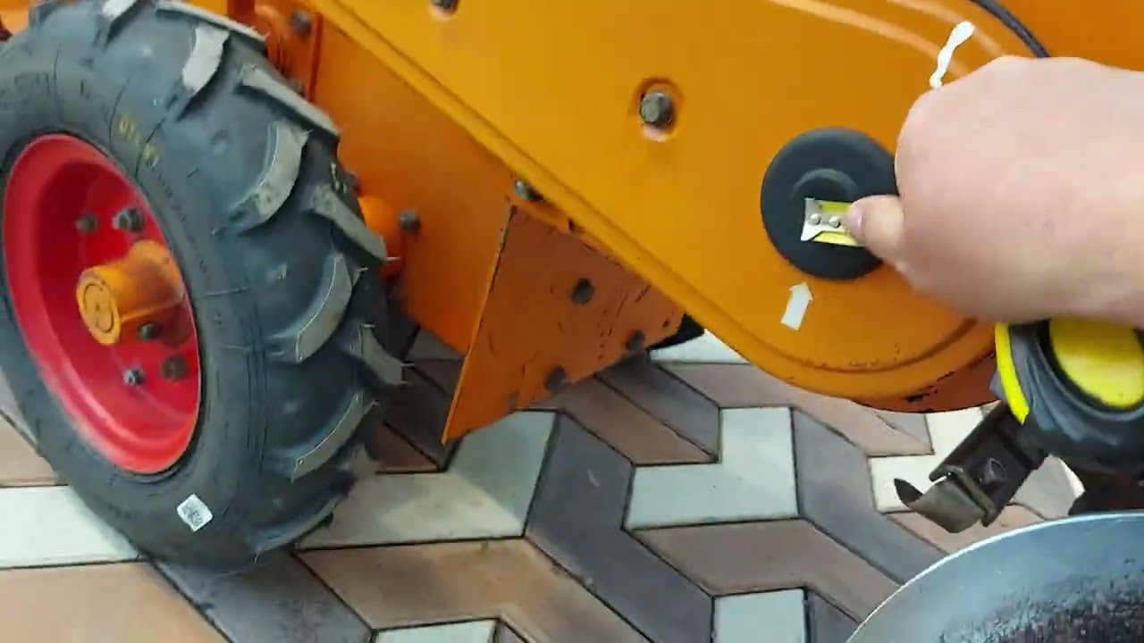 Японский самоходный траншеекопатель (бара)  Kawabe NF 827M супер состояние!!!
