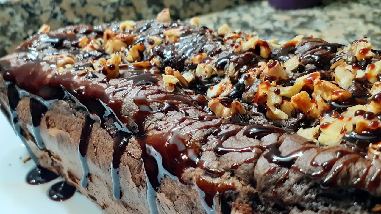 Cake au caroube healthy sans gluten, sans lactose et sans sucre ajouté