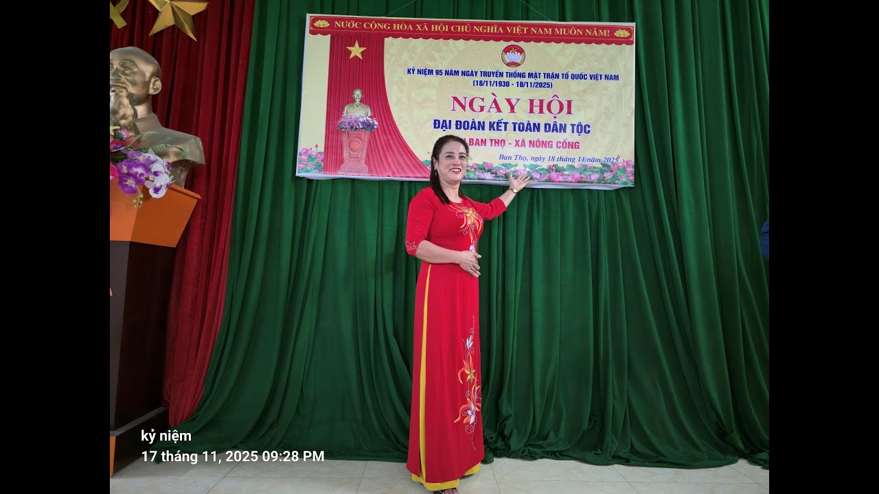 THÔN BAN THỌ GIAO LƯU VĂN NGHỆ