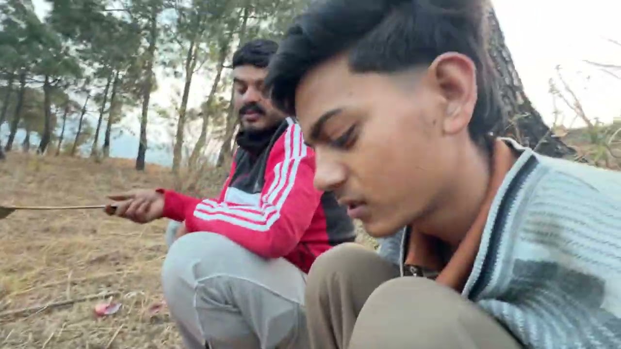 Maggie bnane gye dosto ke sath😀