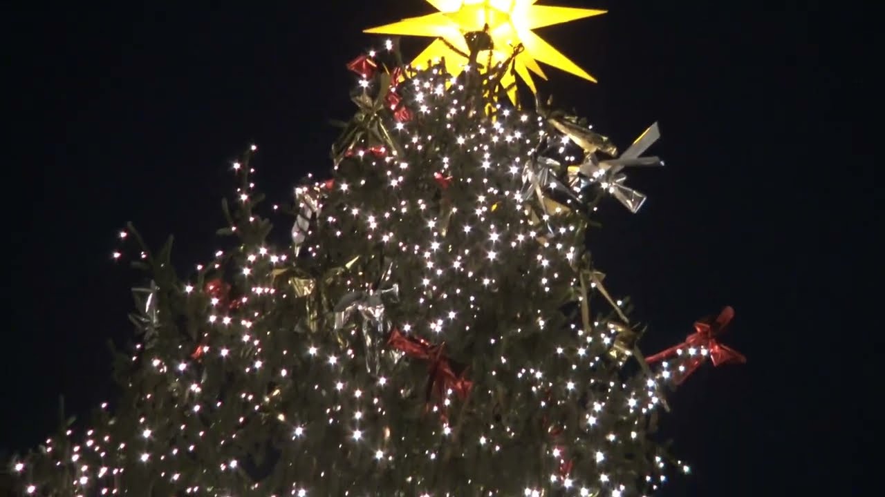 Frankfurter Stadtgeläute City Bells Christmas Market 2024, Frankfurt Main, Germany