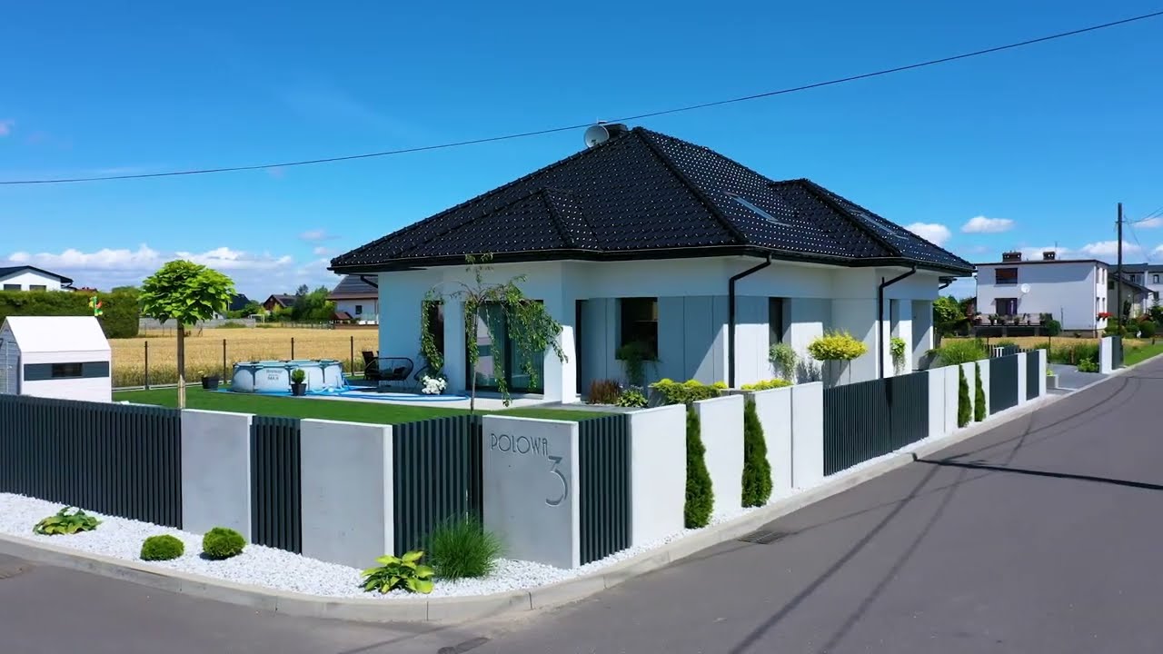 Lovbet Ogrodzenie betonowe. Dom w Chałupkach