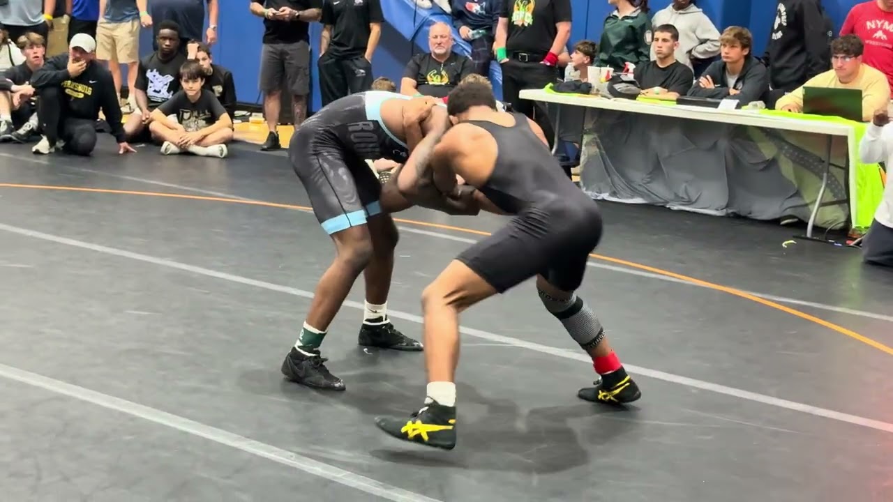 Antonio Mills Roundtree vs Alexander Denkins Perrysburg 132lbs 2025 Grappler Fall Classic Semifinals