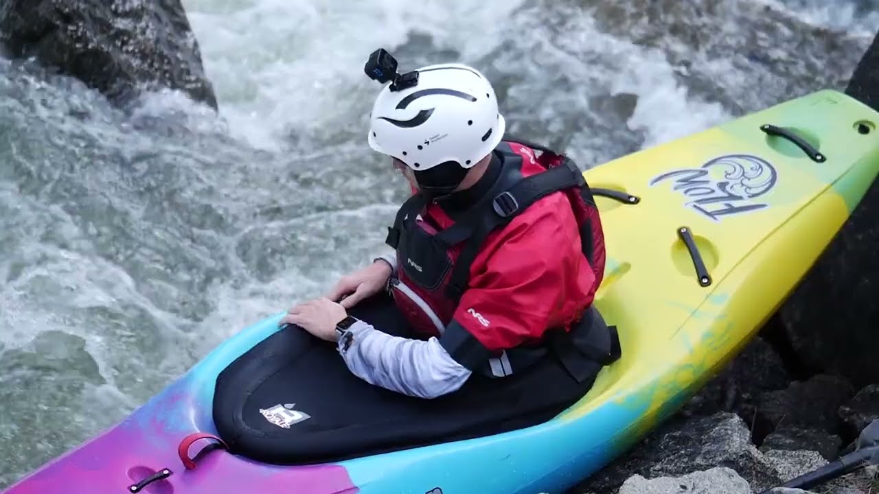 The All New Jackson Kayak Flow Whitewater Kayak Complete Walkthrough