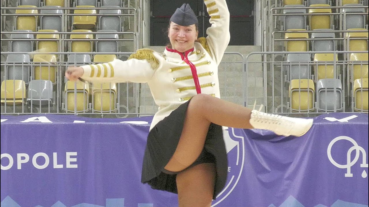 Majorettes 'LV2 KOMOŘANY' / Mažoretky | solo baton classic senior | Opole 2023