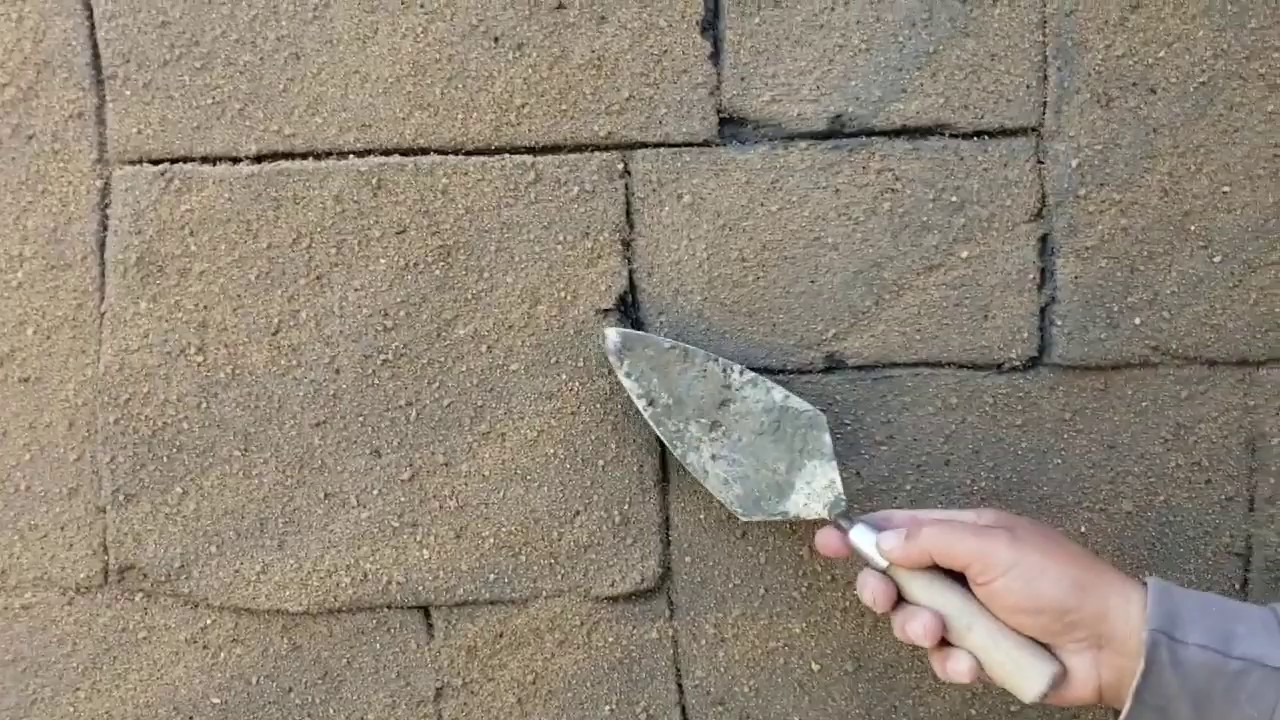 como hacer bloques rústicos con realce y textura de arena