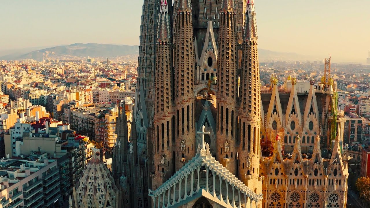 [4K] Barcelona by Drone