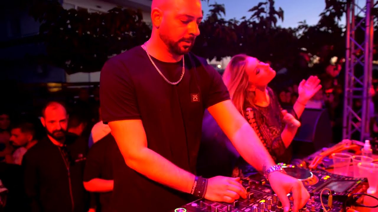 Non Stop 22 @ The Epavlis | Leida & Kostas X.