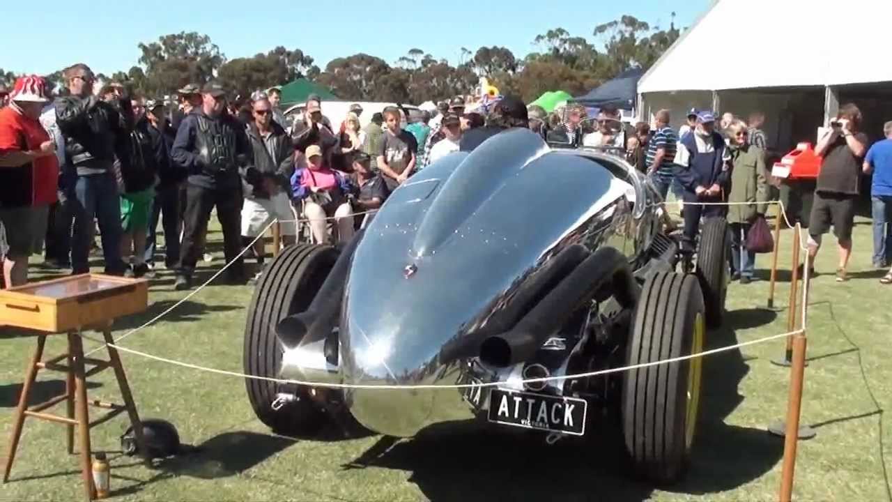 Rod Hadfield's Tank Engined Roadster Fires Up at Numurkah