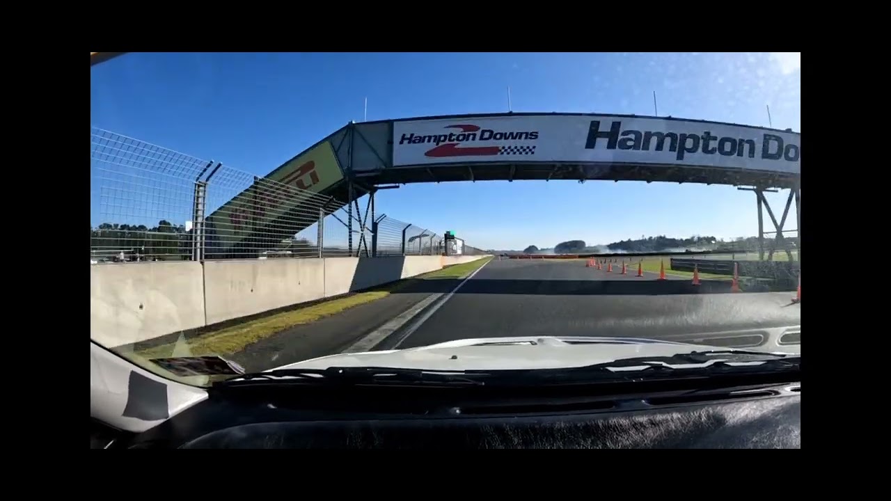 Few laps at Hampton Downs nz