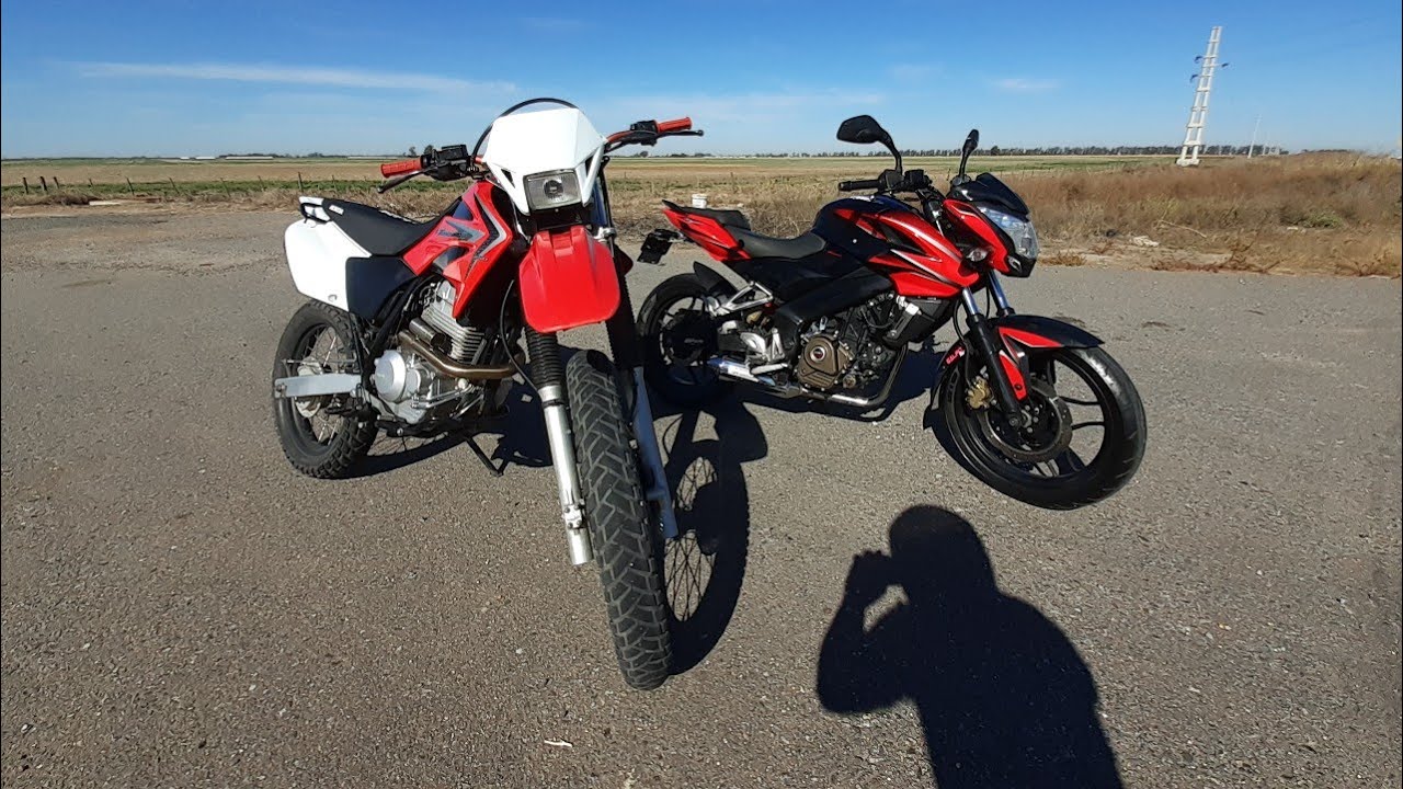 Honda tornado 250 vs Rouser ns200