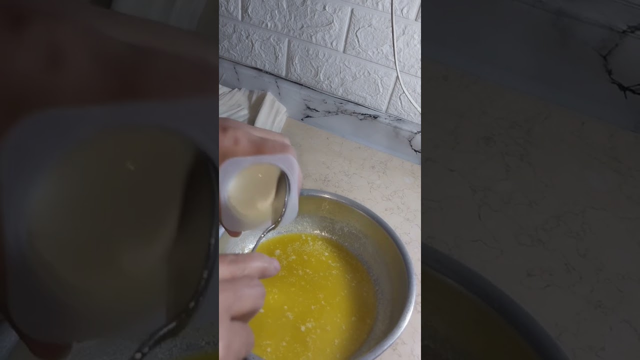 من اخف الصواني فى رمضان وغير رمضان ومن غير لبن ولا بيض هتعمليها 
