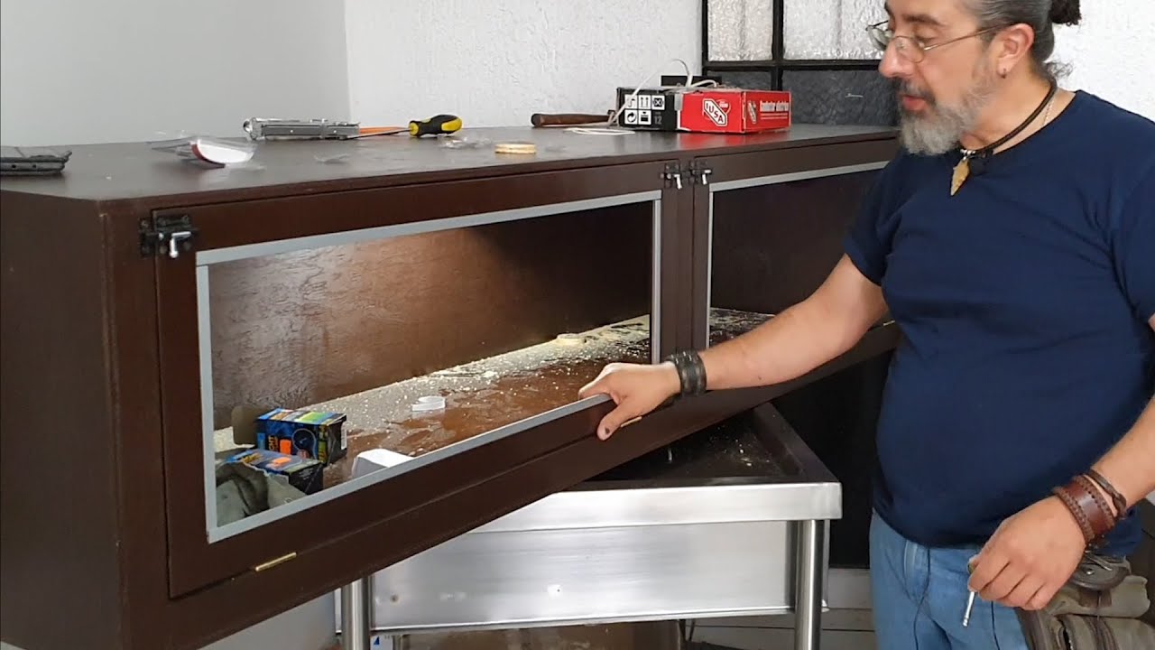 REPTICLIP: Fabricación de Terrarios