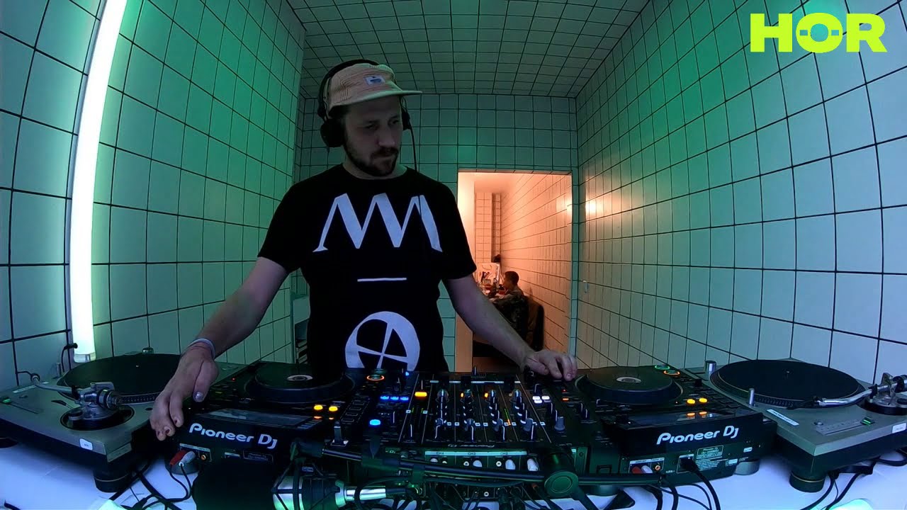 Polyglott #1 - Katzele B2B Franz Scala / August 22 / 8pm-10pm