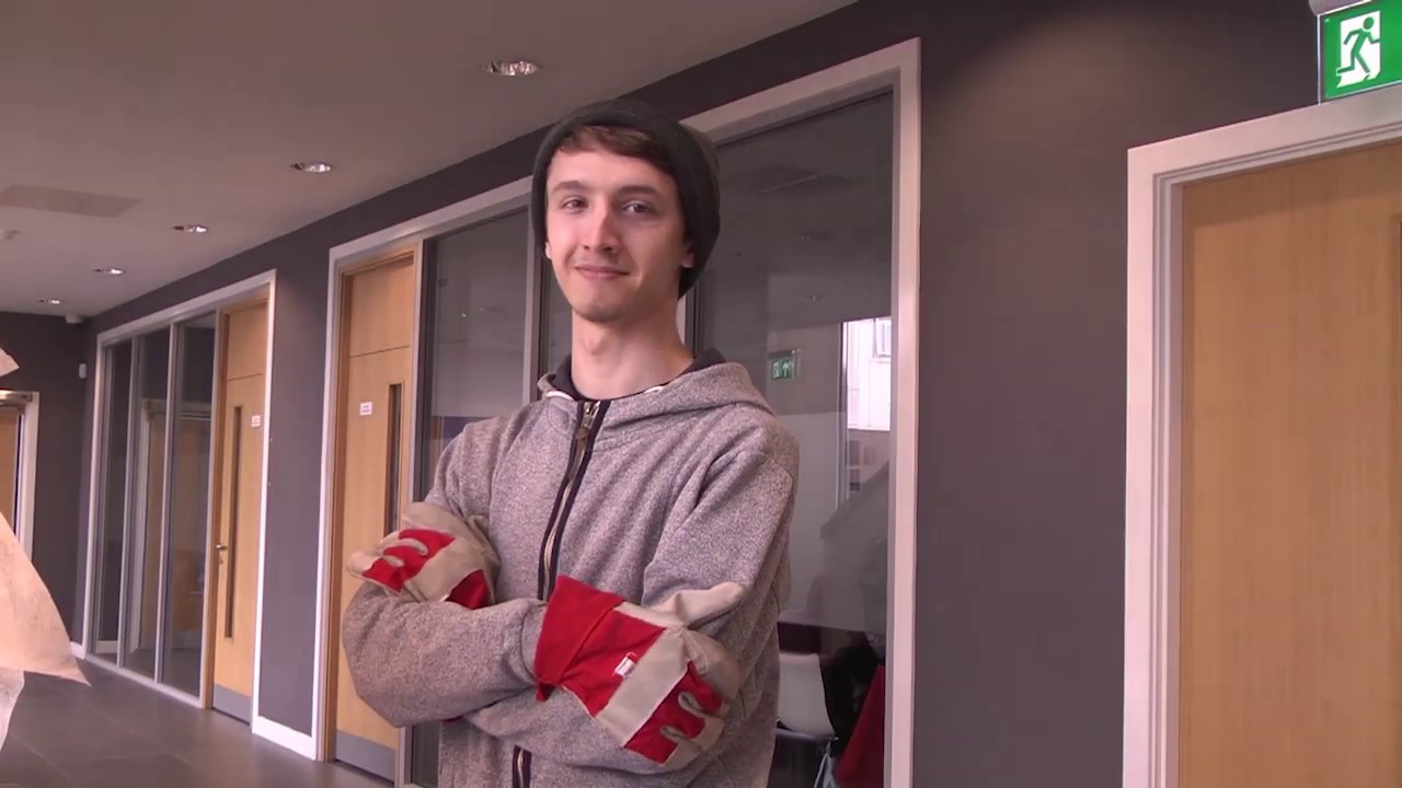 Edinburgh college tour guide