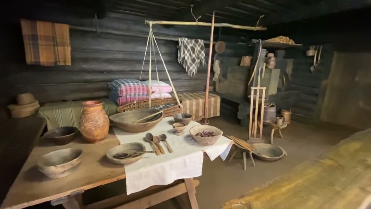 Auk&scaron;taičių dūminė pirkia