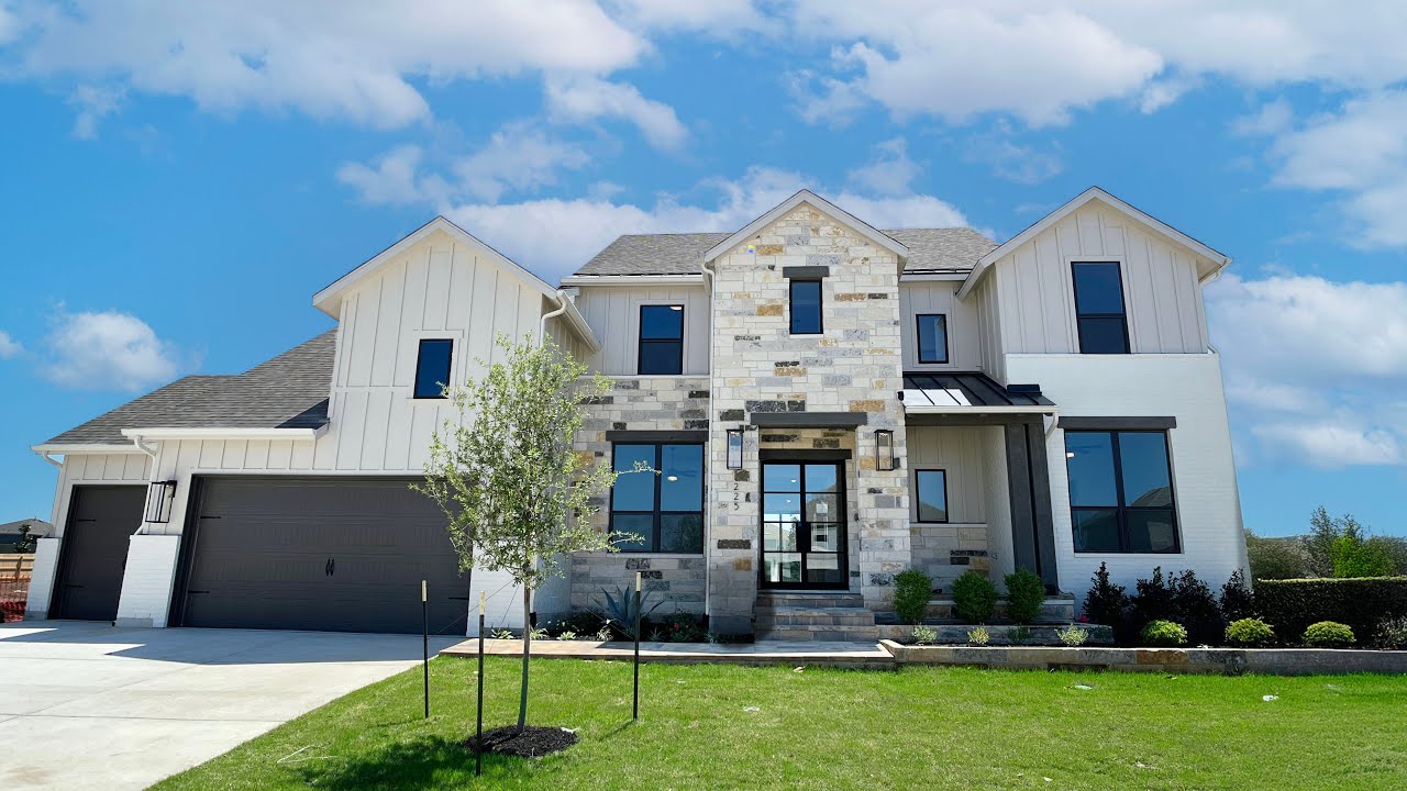 4400+ sq ft Palermo plan with Highland Homes in Liberty Hill, TX | Santa Rita Ranch