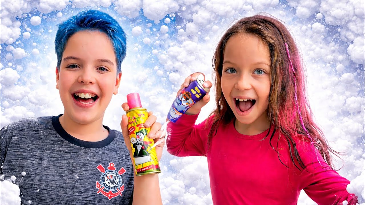 GUERRA DE ESPUMA DE CARNAVAL! 🎉😱 OLHA O QUE ELES FIZERAM