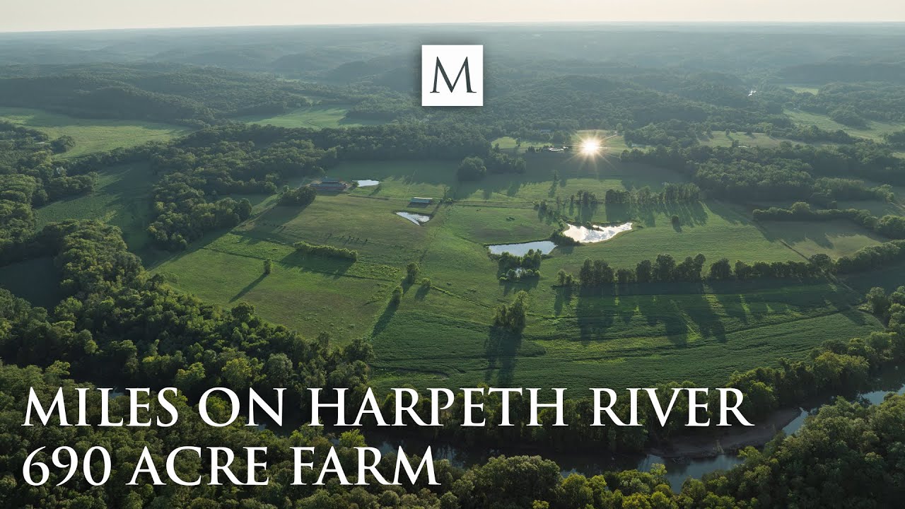 A champion tree lives on this 690 acre Harpeth River farm