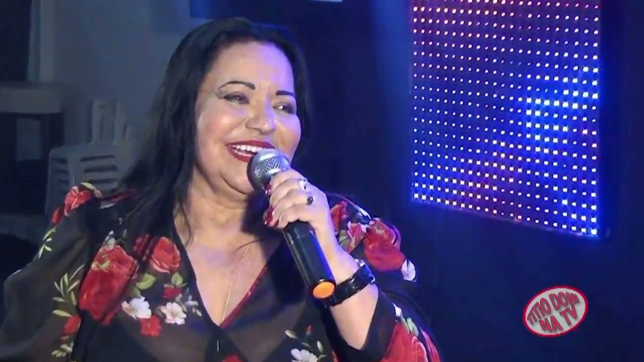 PERLA CANTANDO O GRANDE SUCESSO DOS 80 - FERNANDO GRUPO ABBA - VERSÃO EM PORTUGUES DA CANTORA PERLA