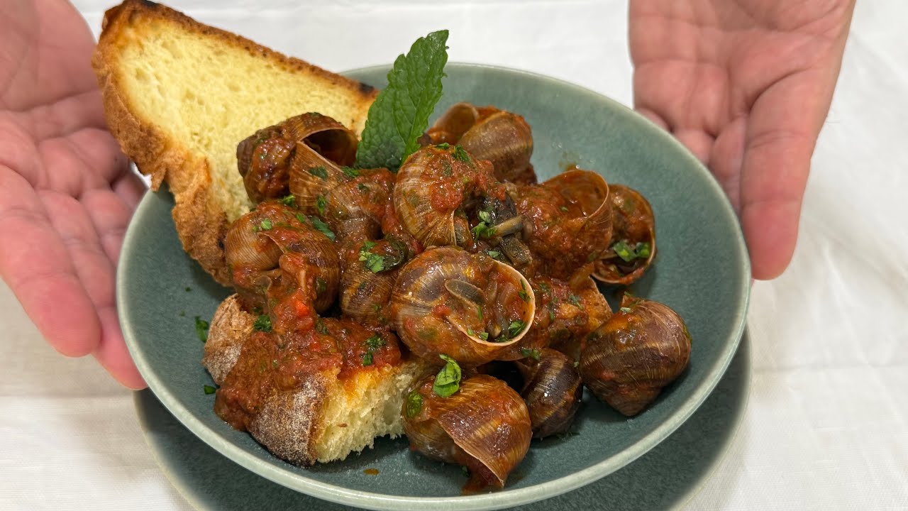 Lumache al Sugo