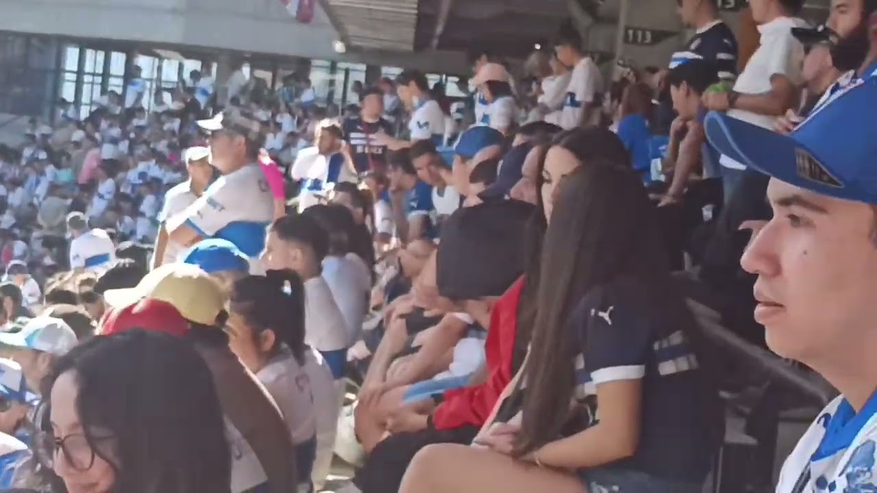 Conociendo el Claro Arena y apoyando a la UC a pesar de la derrota.