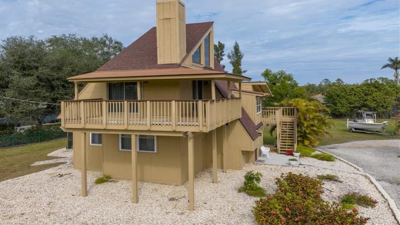 Fort Myers Florida Homes and Real Estate for Sales by Steven Chase.| 1.07 (acres)