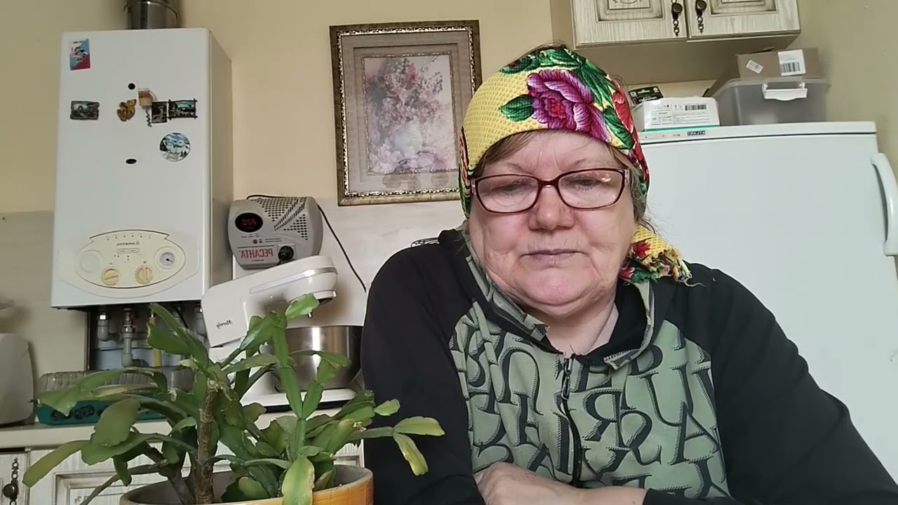 Сажаю и немного о маме.
