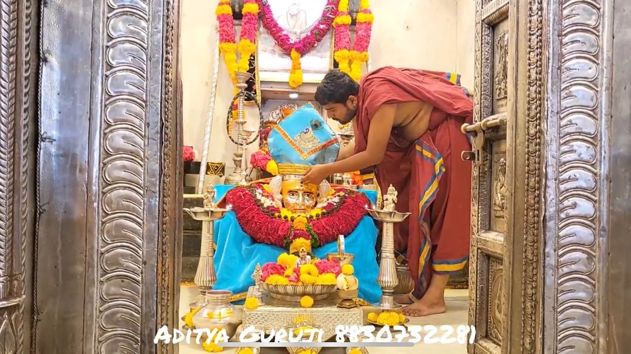 II Shree Swami Samarth Samadhi Math, Akkalkot II Complete Mahapooja : Aditya Guruji
