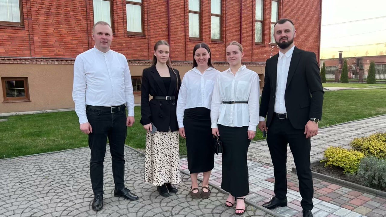 Пасха - значить, що губитель мимо пройшов!Спів гурту. Християнська пісня)