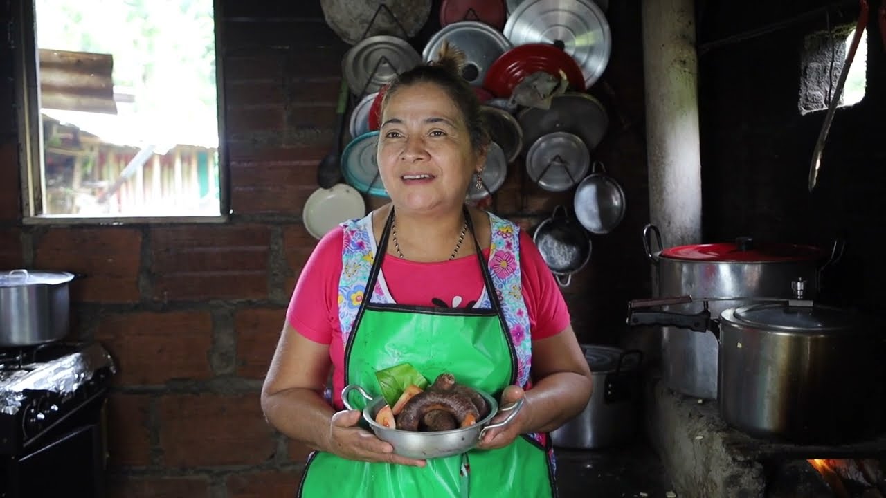 Deliciosa receta de morcilla tradicional. &iexcl;Saborea la aut&eacute;ntica tradici&oacute;n culinaria!