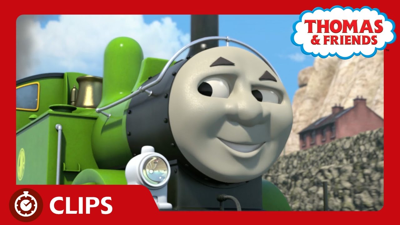 Oliver Doesn't Believe Toad When He Sees a Whale | Cips | Thomas & Friends