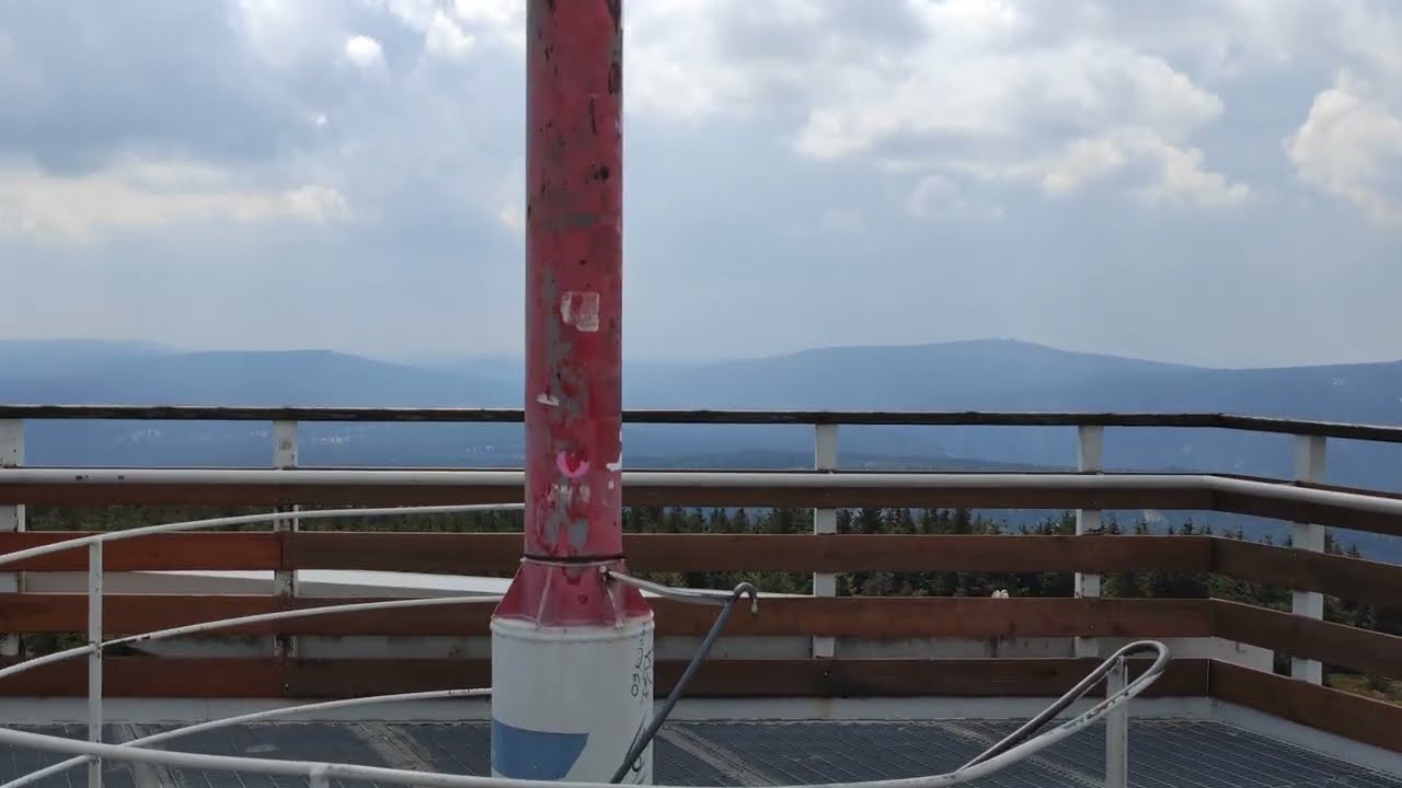Smrek, Smrk, G&oacute;ry Izerskie, Panorama z wieży widokowej, g&oacute;ra o wysokości 1123 m n.p.m.