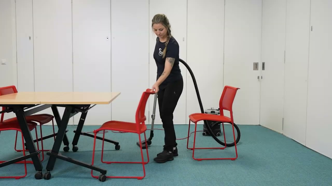 Cleaning Ergonomics - Vacuuming