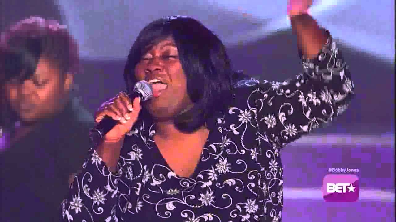 Tammy Edwards & The Edwards Sisters Perform on Bobby Jones Gospel