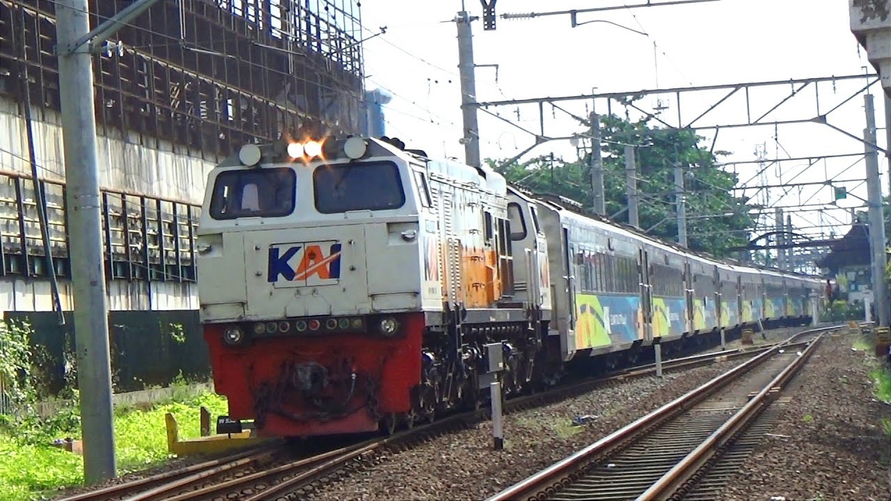 HUNTING BANYAK KERETA API DI DEKAT STASIUN YOGYAKARTA