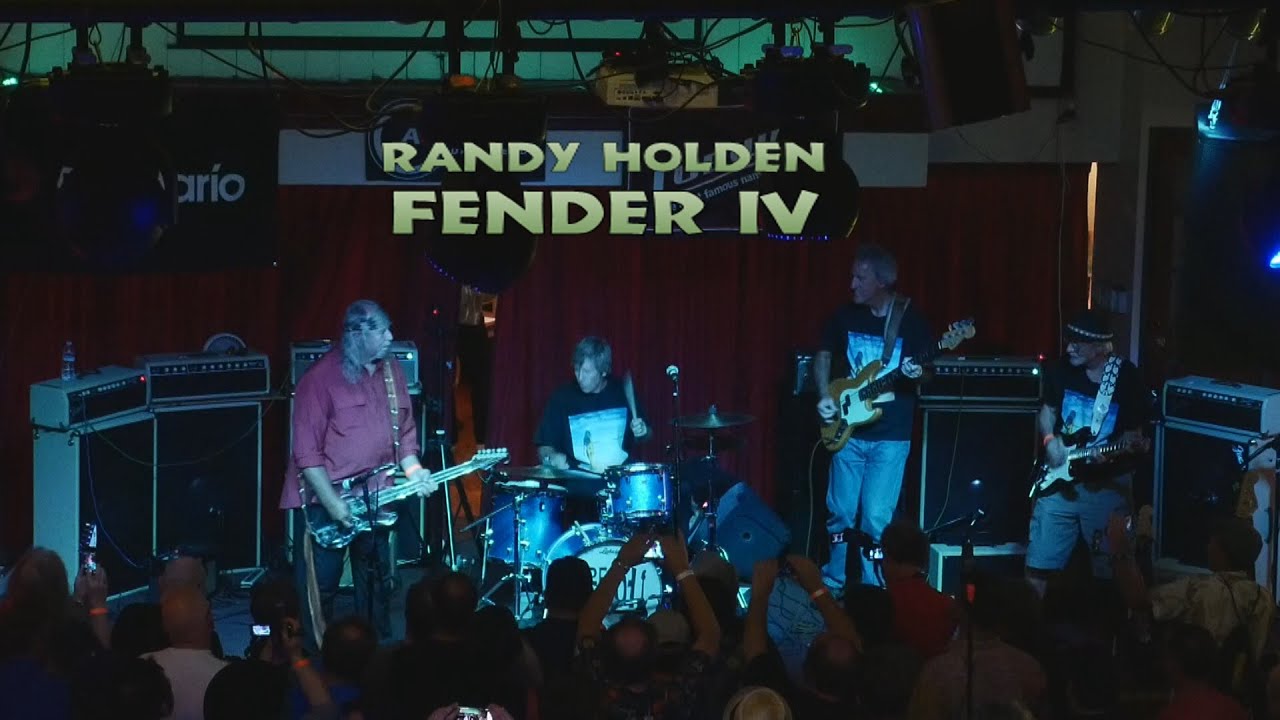 Fender IV 