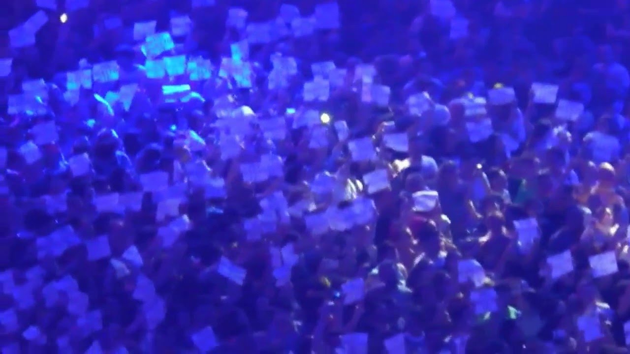 Marco Mengoni Ad occhi chiusi live 06.05.2016 MediolanumForum Assago MI