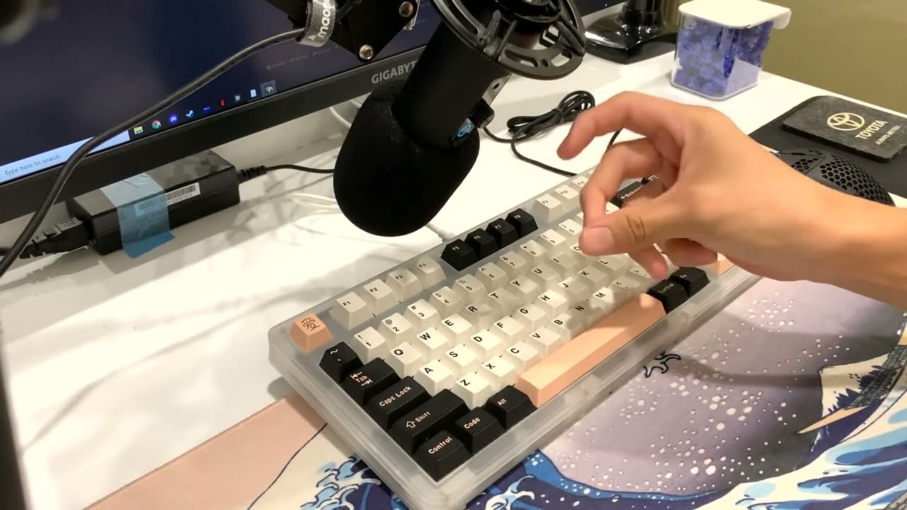 MW75 with Akko CS Vintage Whites Sound Test