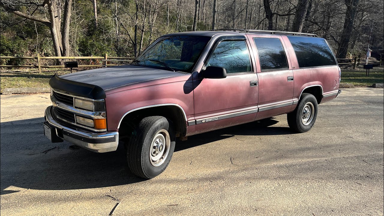 A Quick Tour Of My 1996 DIESEL Suburban!