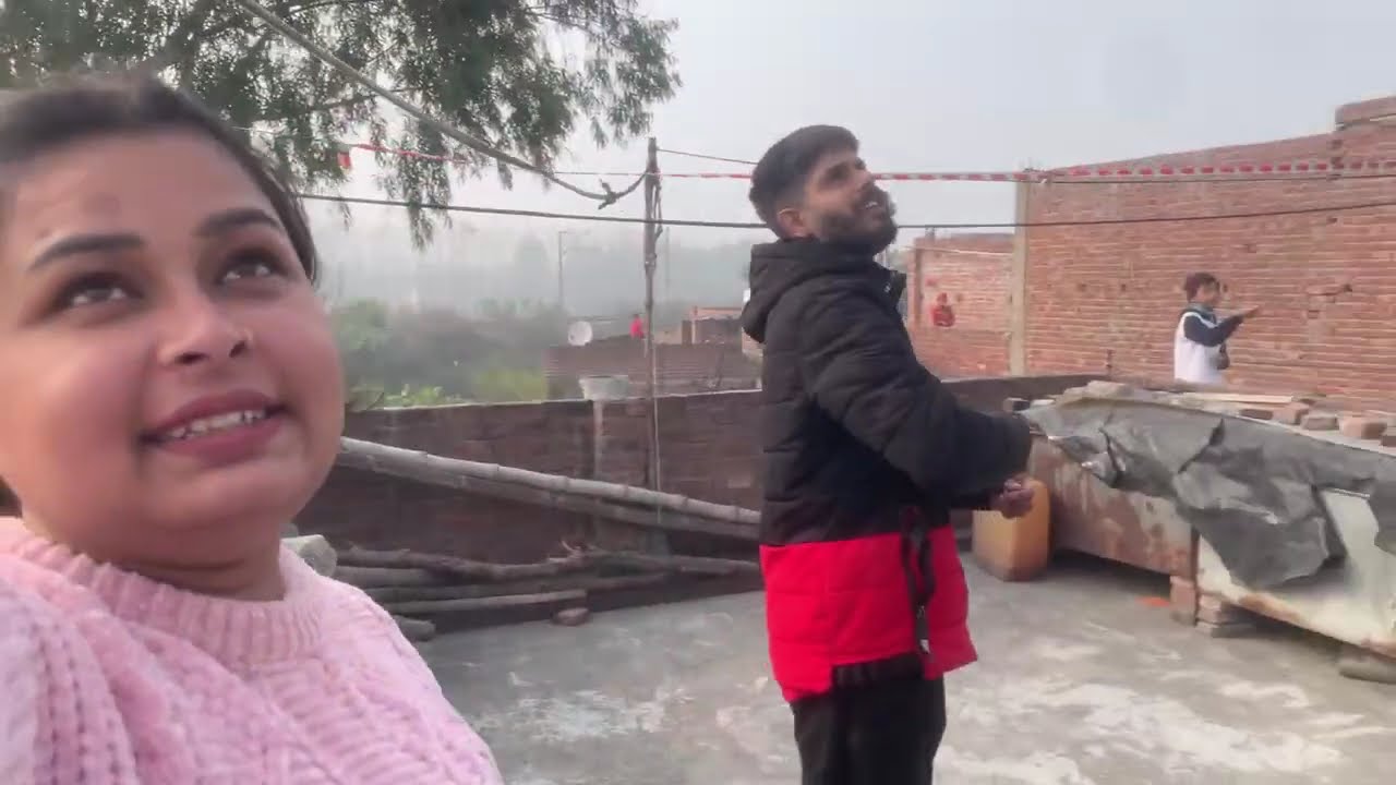 Dusra ghar ki ptang ki chori 😉