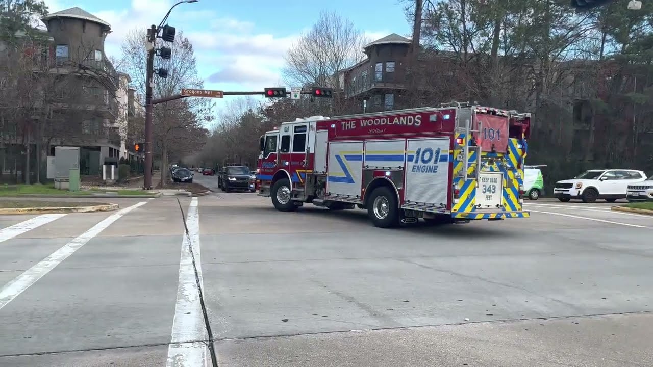*Pinned Q2 Siren* Engine 101 Responding - (The Woodlands Fire Department)
