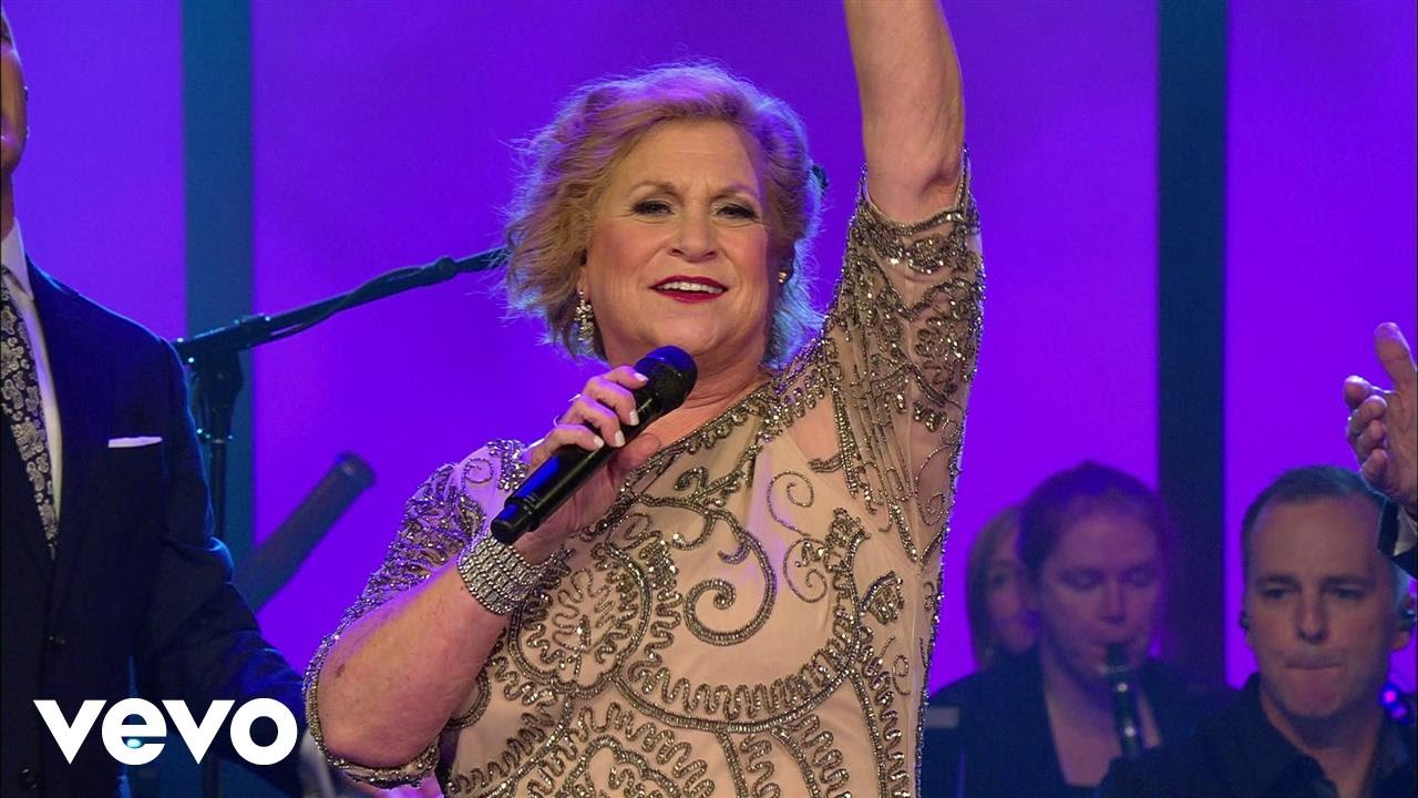 Sandi Patty - Praise Medley (Live)