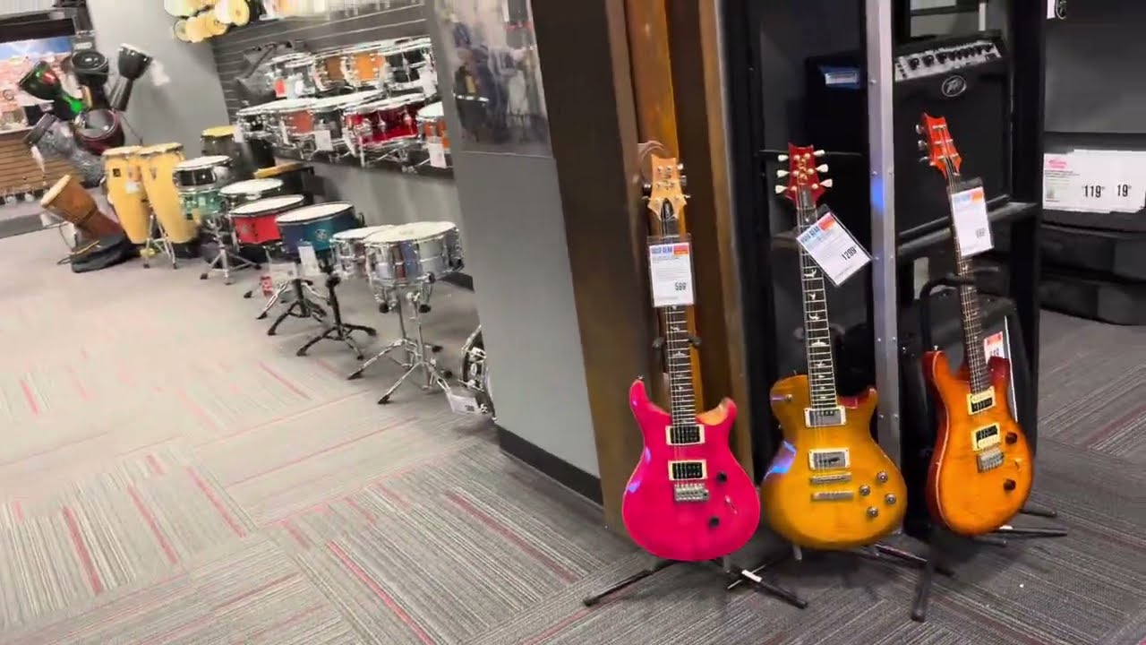 Такой модели Les Paul у меня никогда не было. Поехали!!