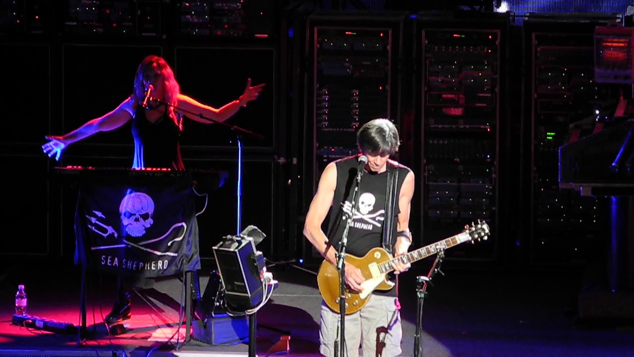 2015 05 07 Boston - Hitch A Ride