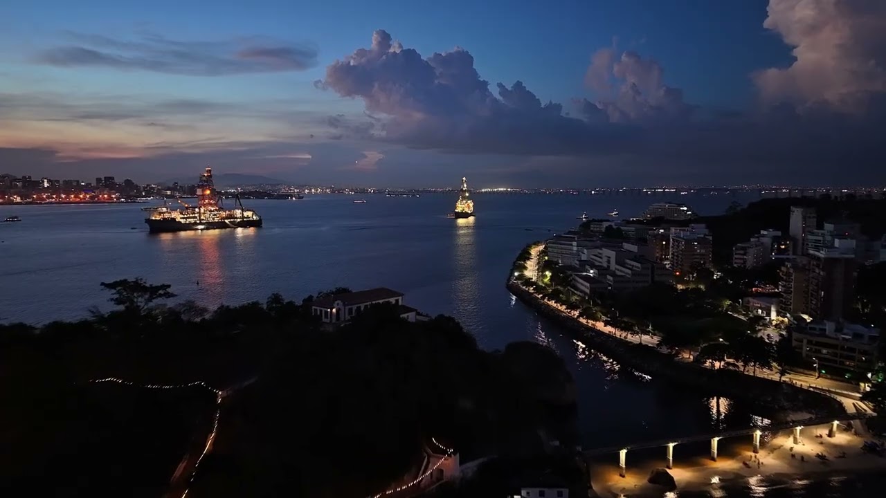 Voo com DRONE em Niterói-rj , Boa Viagem e Centro. 4k