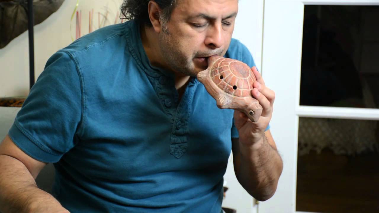 Gerardo Calderon - Instrumentos PreHispanicos